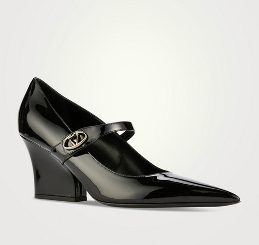 VLogo Locker Leather Mary Jane Pumps