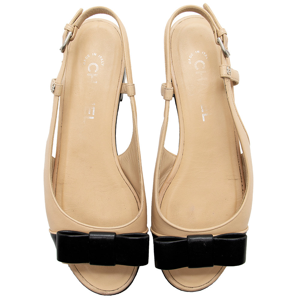 CHANEL CC BOW SLINGBACK SANDALS