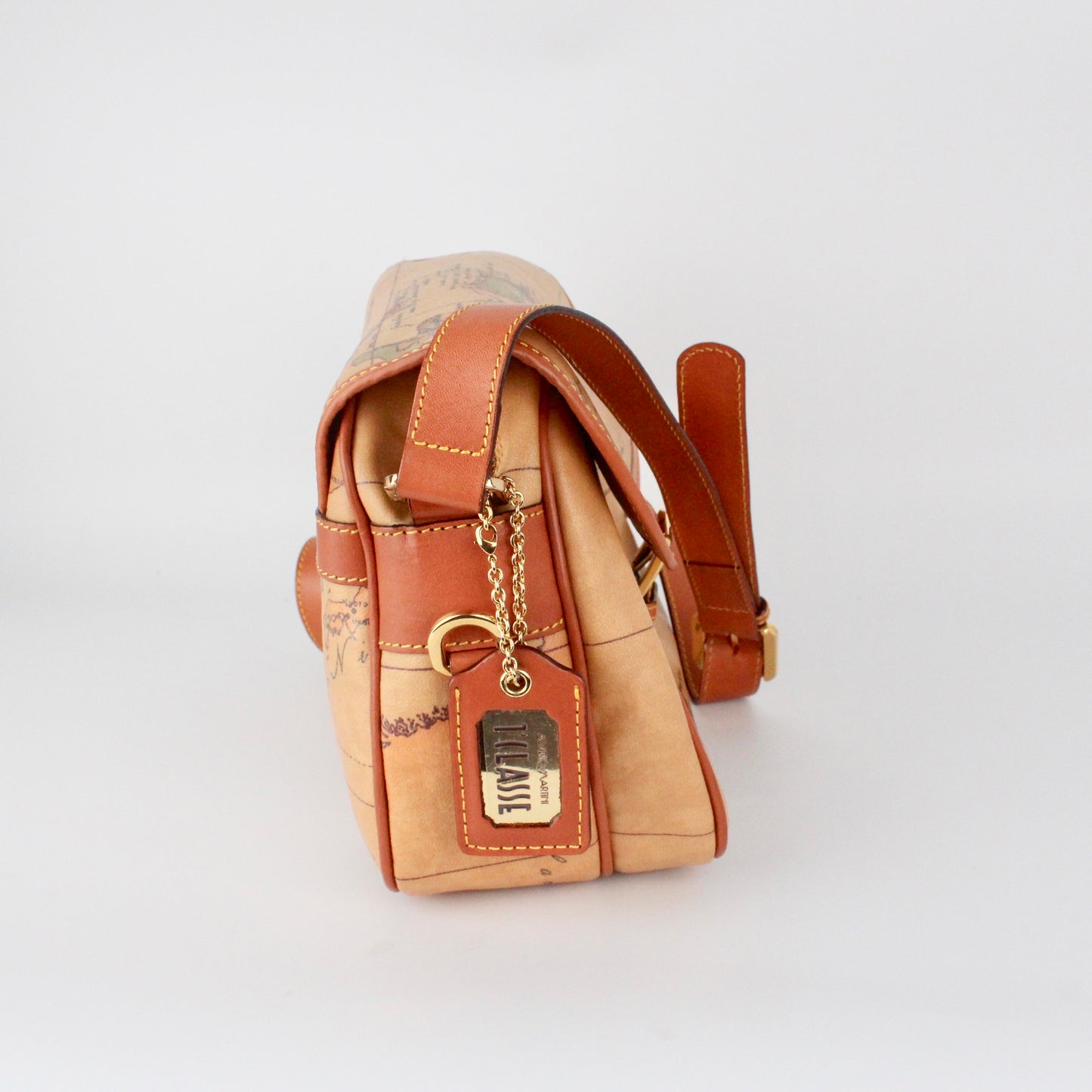 Alviero Martini Leather Crossbody Bag