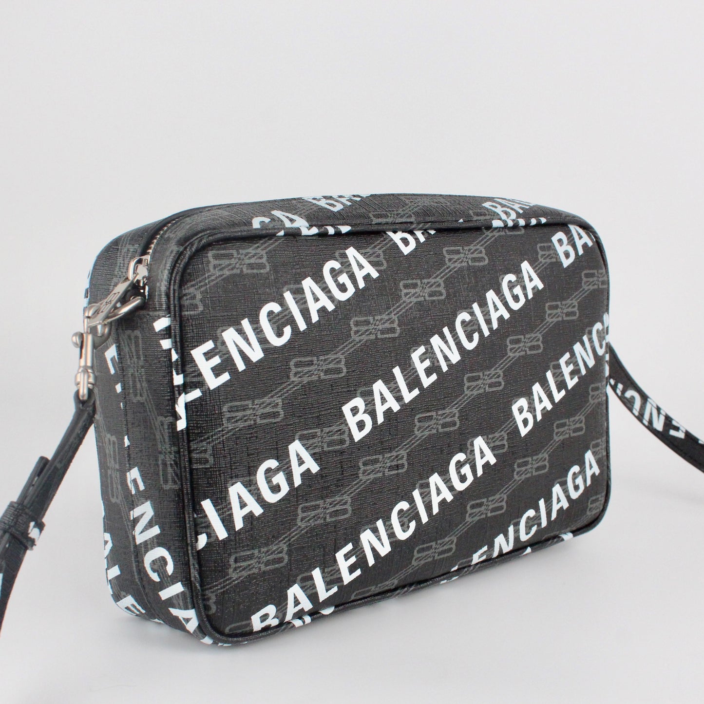 BALENCIAGA Camera sling Bag Black