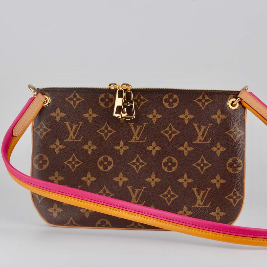 LOUIS VUITTON LORETTE